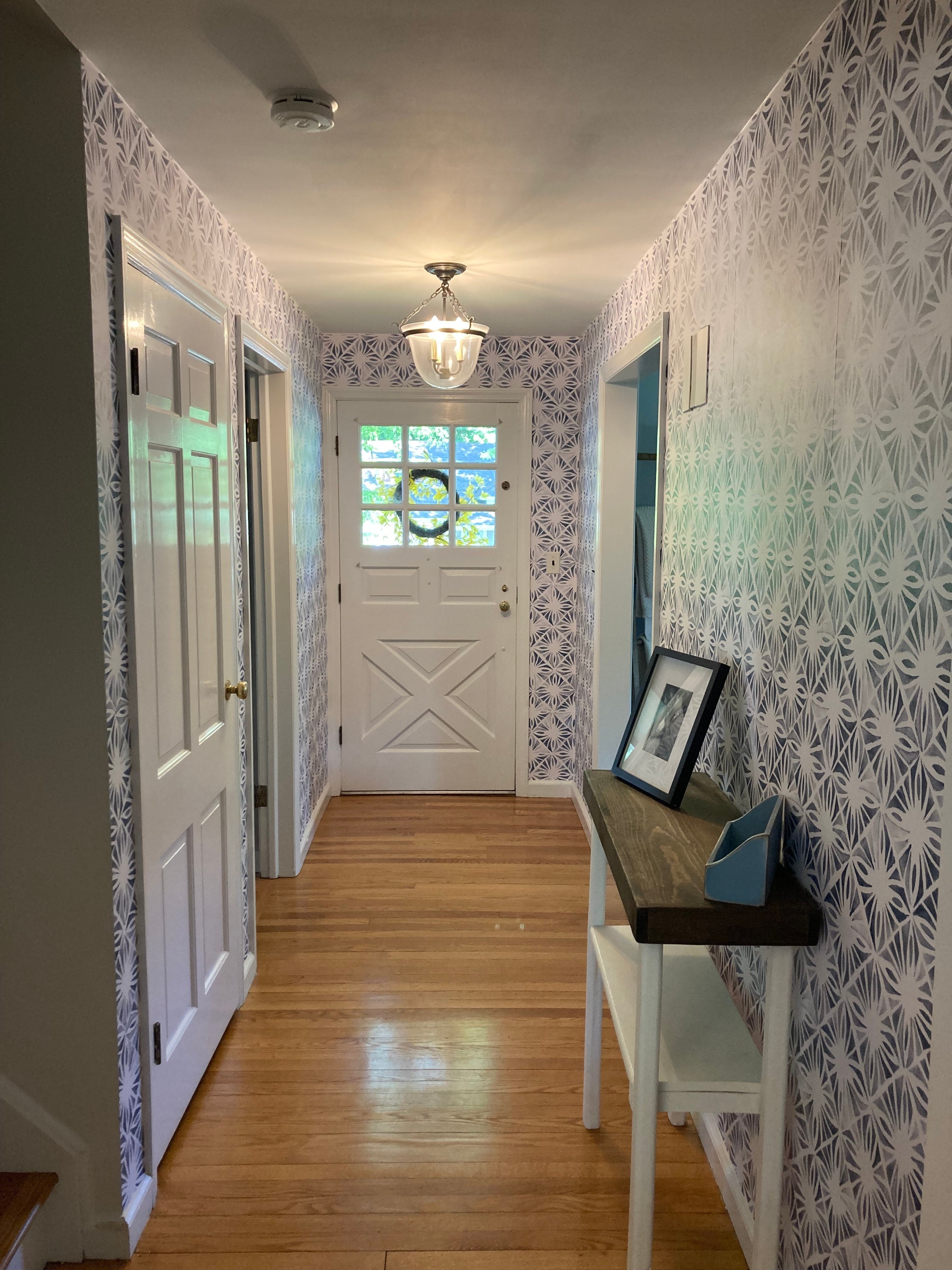 From Dull to Dazzling: Wallpaper Ideas for Hallways and Entryways ...