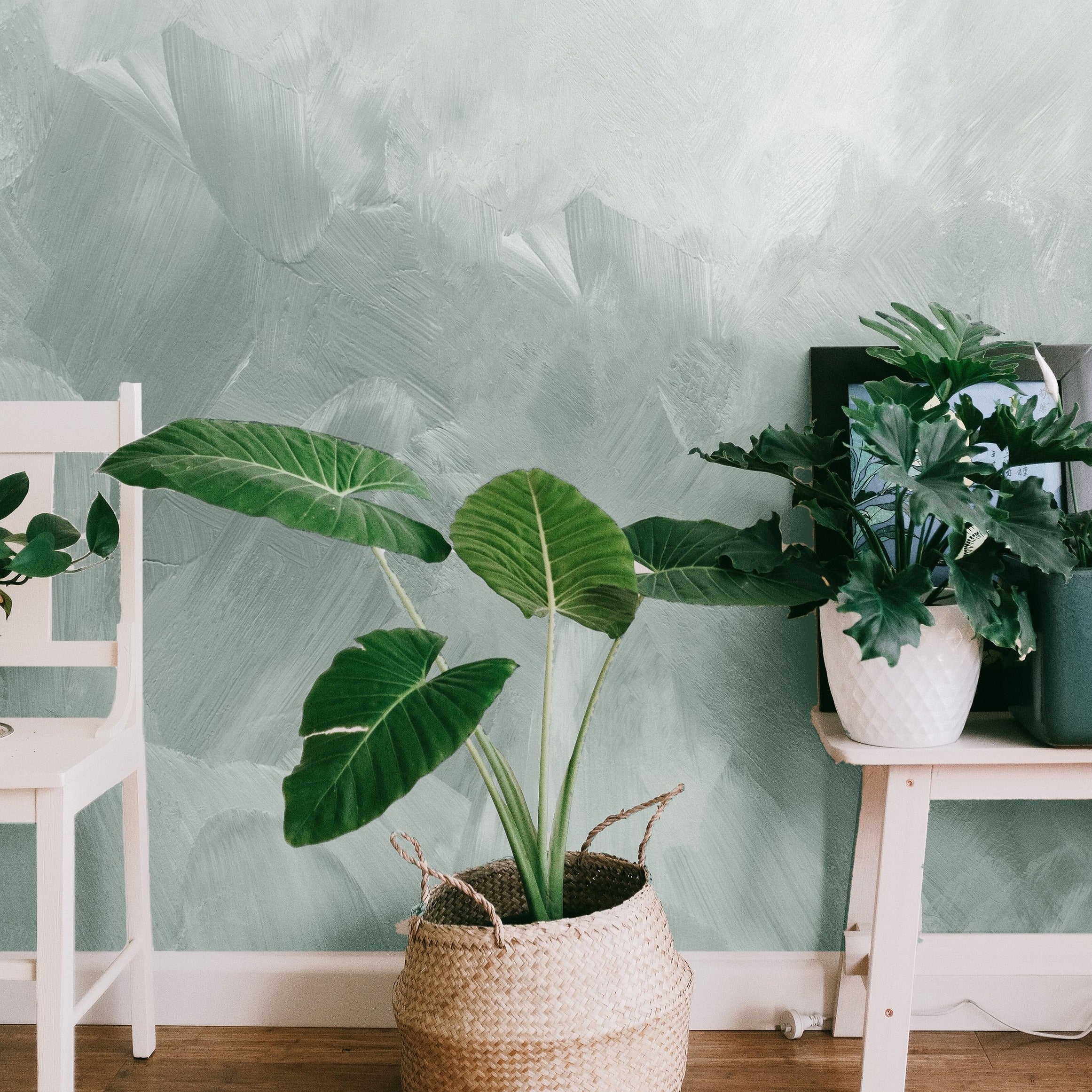 Bringing Nature Indoors: How Green Wallpaper Transforms Your Living Sp ...