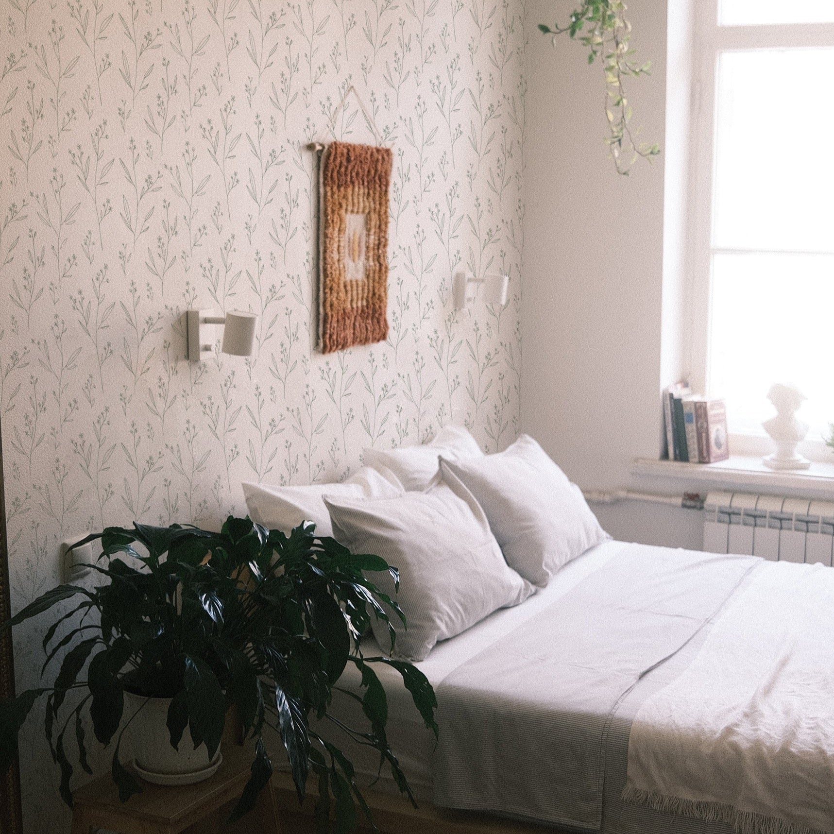 wallpaper, peel and stick wallpaper, Home decor, dainty minimal floral wallpaper, floral wallpaper, light sage wallpaper, bedroom wallpapers,