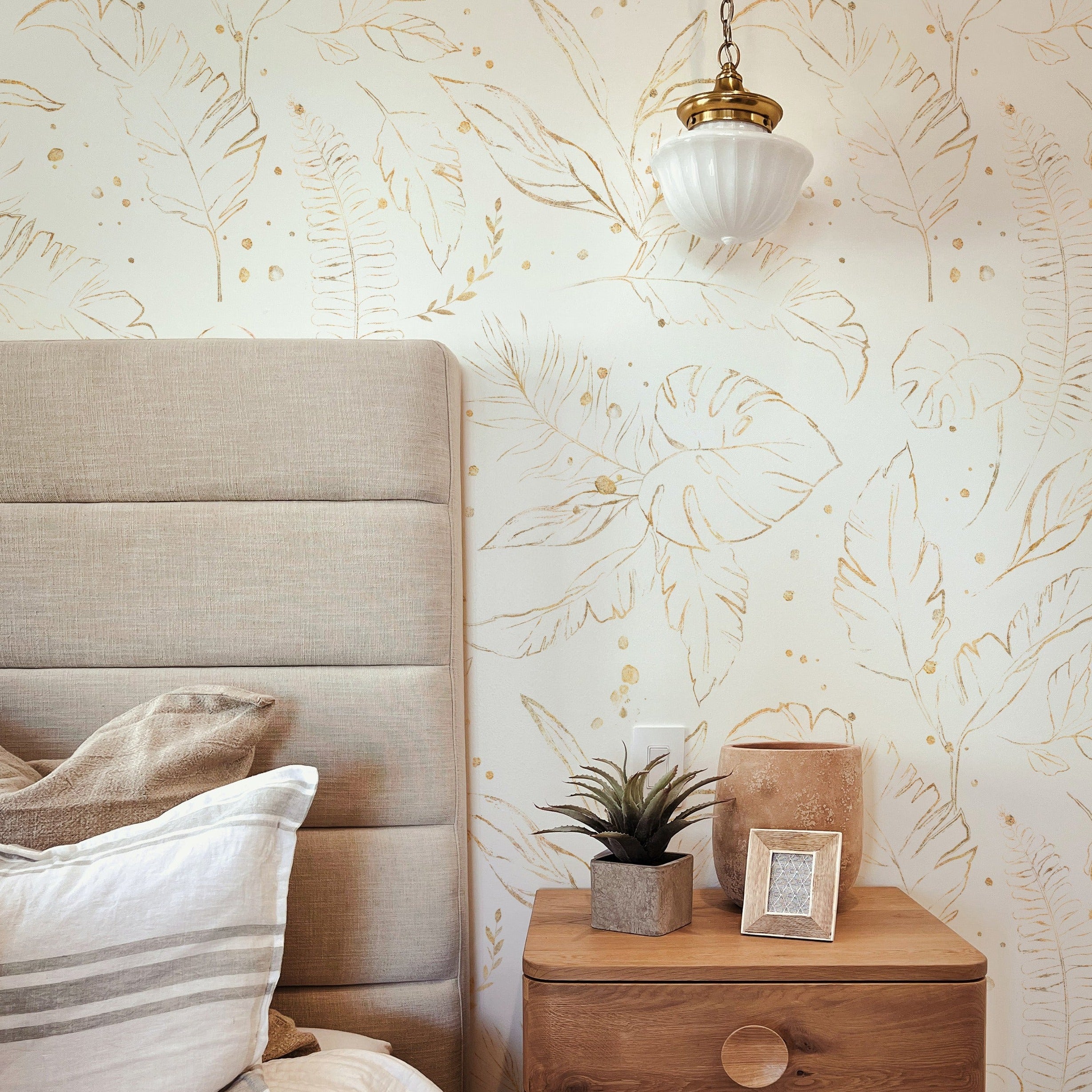wallpaper, peel and stick wallpaper, Home decor, Tropical wallpaper, bedroom wallpaper, Golden wallpaper, 